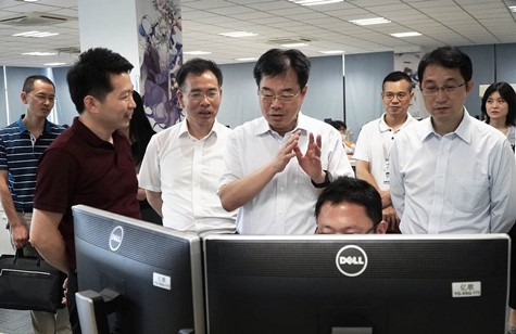 江苏省委网信办、省委宣传部领导赴jn江南体育科技园调研重点企业